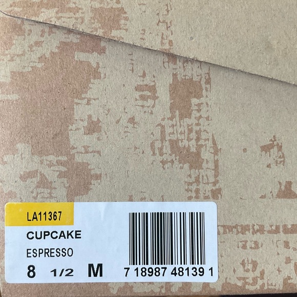 🤎🤎 Espresso Leather Double Strap Shootie 🤎🤎 - Picture 6 of 10